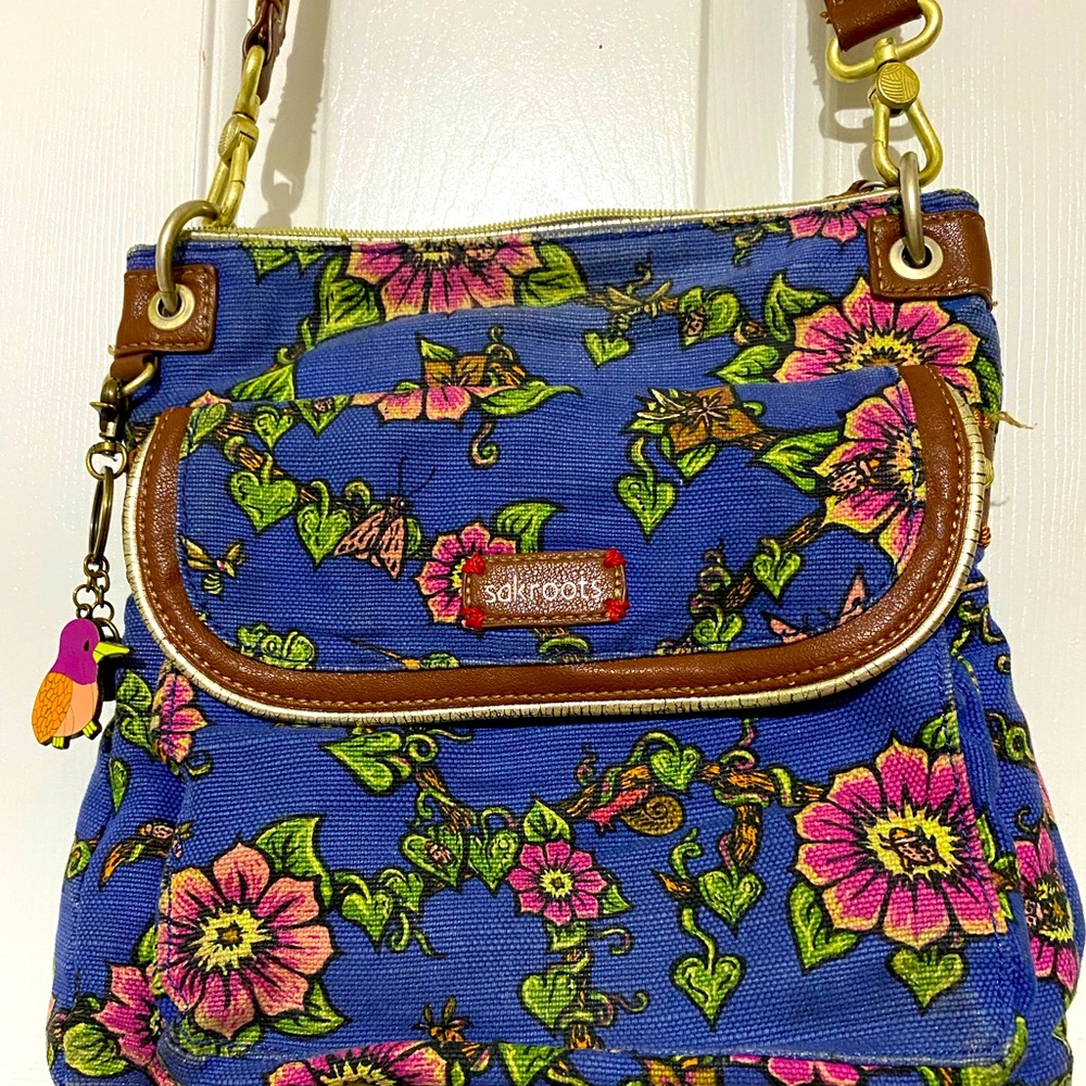 Perfect condition sakroots crossbody purse